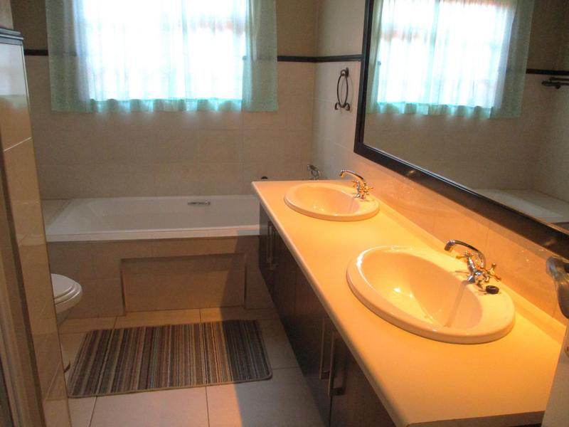 3 Bedroom Property for Sale in Dan Pienaar Free State